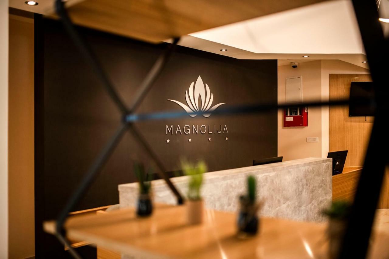 Hotel Magnolia Tivat Dış mekan fotoğraf